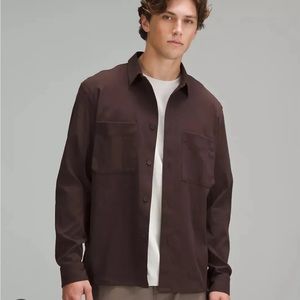 Lululemon Relaxed Fit Button Down - L Espresso